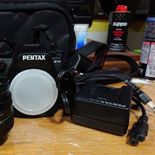 PENTAX KS-2ダブルズームキット 単焦点レンズ、カメラバッグ、メモリ付き