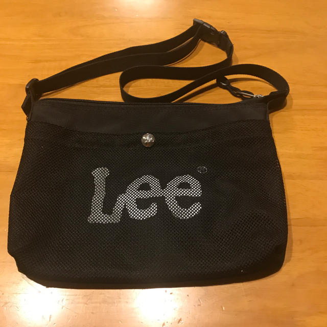 Lee(リー)のLee  サコッシュ レディースのバッグ(ボディバッグ/ウエストポーチ)の商品写真