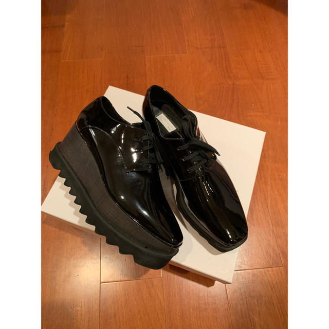 Stella McCartney(ステラマッカートニー)のSTELLA MCCARTNEY 🖤🖤🖤 エリスシューズ レディースの靴/シューズ(スニーカー)の商品写真