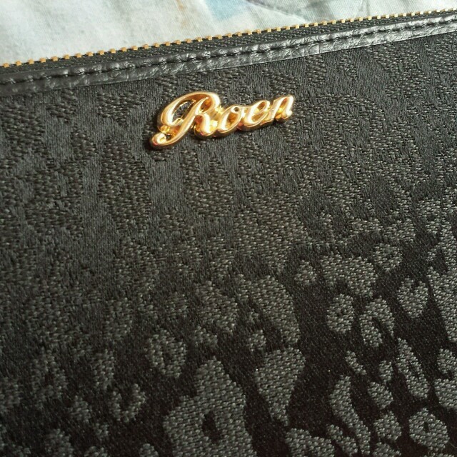 Roen(ロエン)のロエン 長財布 レディースのファッション小物(財布)の商品写真