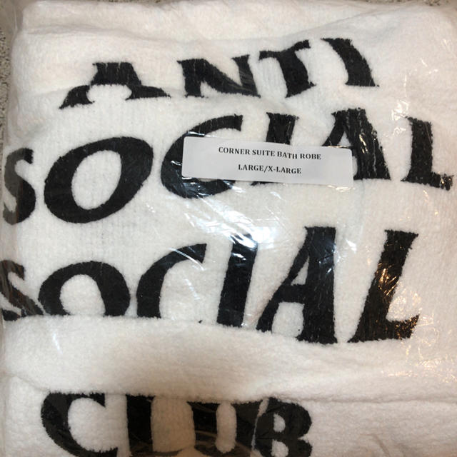 カンカンのママ専用　ANTI assc アンチ バスローブ 白 L 2