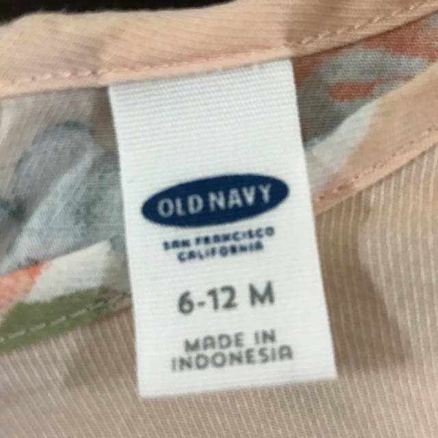 Old Navy(オールドネイビー)のOLD NAVY ブラウス 80 キッズ/ベビー/マタニティのベビー服(~85cm)(シャツ/カットソー)の商品写真