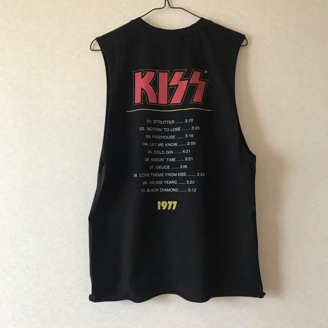 ZARA(ザラ)のZARA  KISS コラボ  カットソー レディースのトップス(Tシャツ(半袖/袖なし))の商品写真