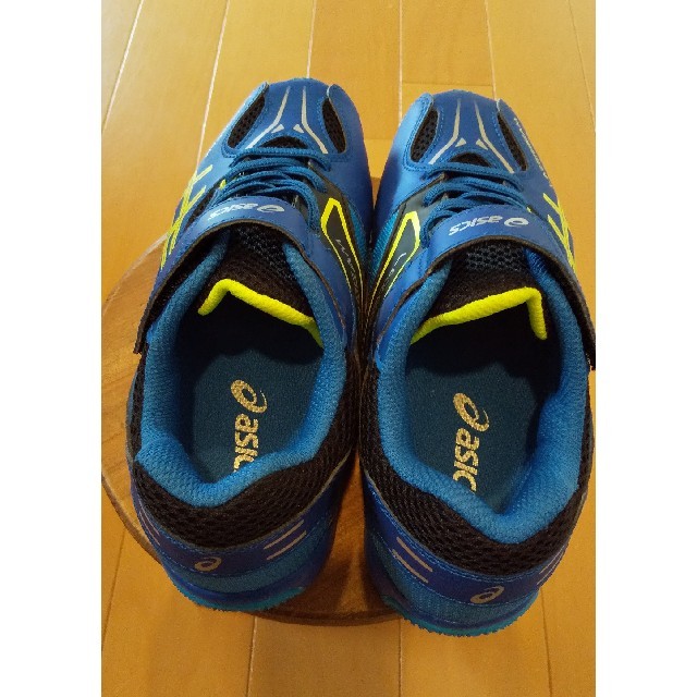 asics(アシックス)の【美品】子供靴スニーカー ASICS キッズ/ベビー/マタニティのキッズ靴/シューズ(15cm~)(スニーカー)の商品写真