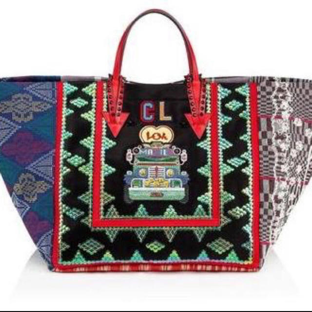 ブランド雑貨総合 Christian Louboutin マニラカバ クリスチャン