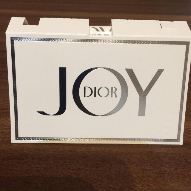 Christian Dior(クリスチャンディオール)のDIOR JOY サンプル1ml コスメ/美容の香水(香水(女性用))の商品写真