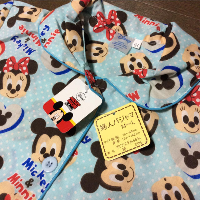 Disney(ディズニー)のアッくん様専用 ミッキー&ミニー  半袖パジャマ  M~L レディースのルームウェア/パジャマ(パジャマ)の商品写真