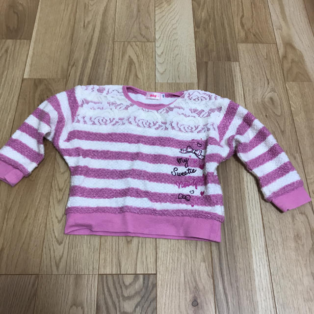 BeBe(ベベ)のニット 100cm キッズ/ベビー/マタニティのキッズ服女の子用(90cm~)(ニット)の商品写真