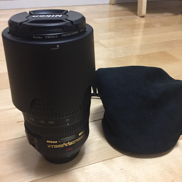 送料込 プロテクター付 Nikon AF-S VR ZOOM NIKKOR 70