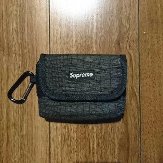 シュプリーム(Supreme)のsupreme カラビナ付小物入れ スマホポーチ アイコスカバー クロコダイル柄(その他)