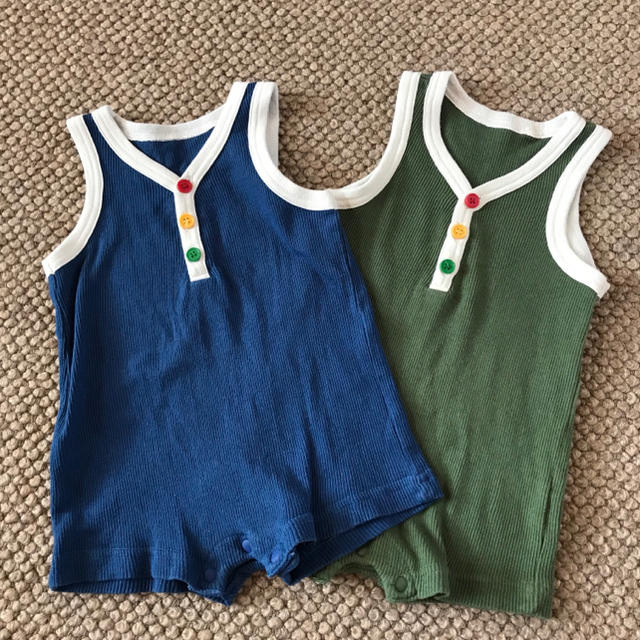 ノースリーブ ロンパース 2枚セット キッズ/ベビー/マタニティのベビー服(~85cm)(ロンパース)の商品写真