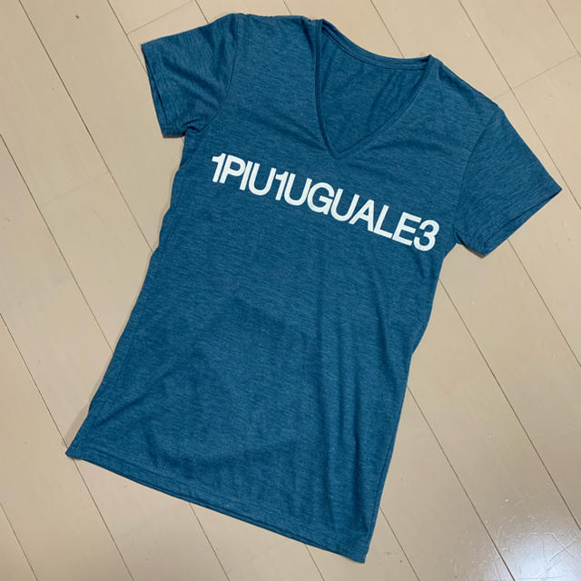 1piu1uguale3(ウノピゥウノウグァーレトレ)の1piu1uguale3 Tシャツ レディースのトップス(Tシャツ(半袖/袖なし))の商品写真