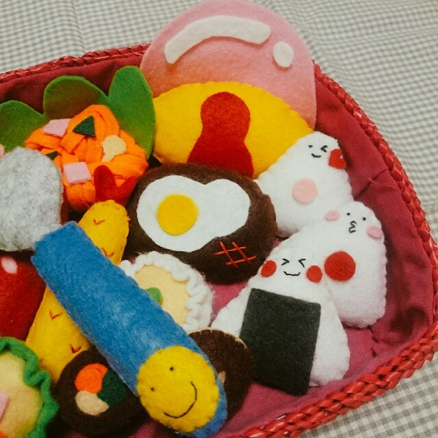 フェルト おままごとセット お弁当 ハンドメイドのキッズ/ベビー(おもちゃ/雑貨)の商品写真