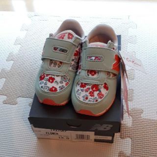 キャスキッドソン(Cath Kidston)のキャス・キッドソンnew balanceスニーカー13.0新品未使用(スニーカー)