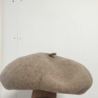 ベージュ ベレー帽(ハンチング/ベレー帽)