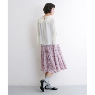 メルロー(merlot)の【送料込】merlot★新品同様★プリーツスカート♪★w445 (ロングスカート)