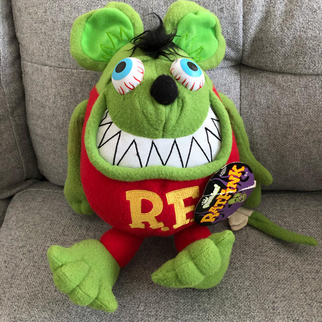 ラットフィンク R.F. RATFINK ratfink ぬいぐるみ アメリカン エンタメ/ホビーのおもちゃ/ぬいぐるみ(キャラクターグッズ)の商品写真