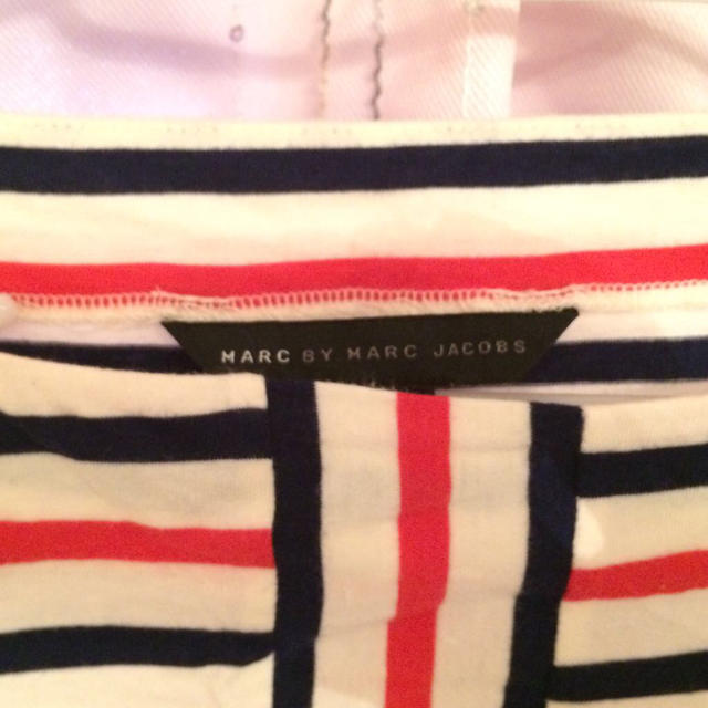 MARC BY MARC JACOBS(マークバイマークジェイコブス)のボーダーカットソー レディースのトップス(Tシャツ(長袖/七分))の商品写真