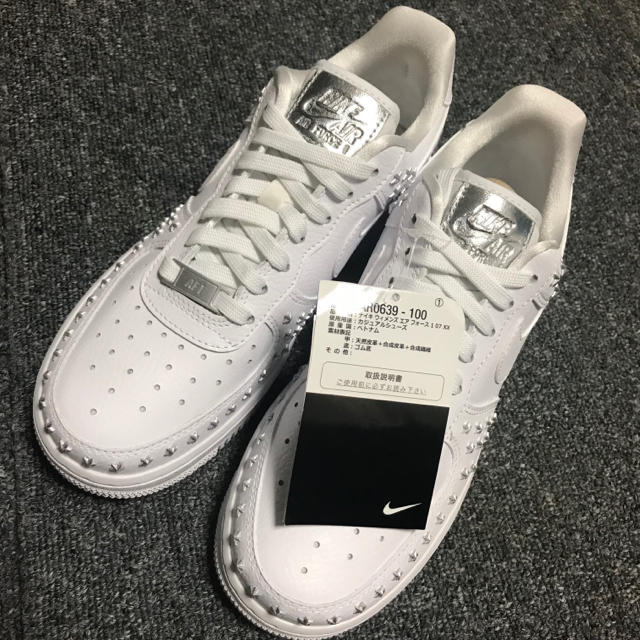 NIKE AF1  ナイキ　エアフォース1  スター　スタッズ