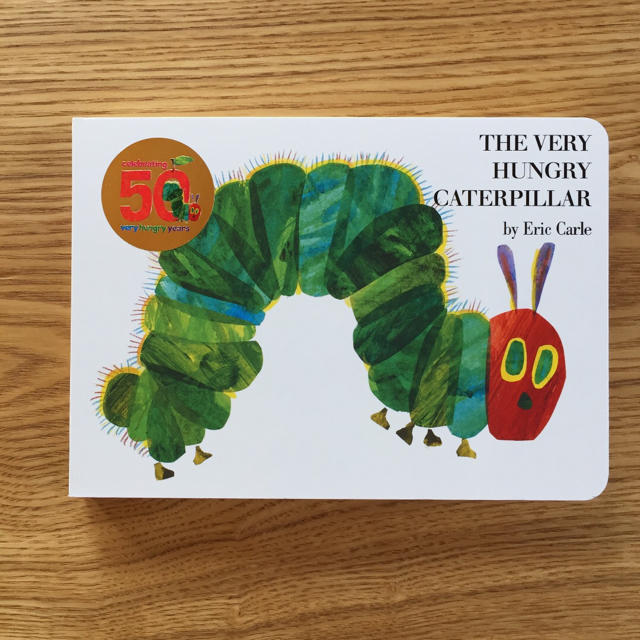 はらぺこあおむし 英語版 THE VERY HUNGRY CATERPILLAR | フリマアプリ ラクマ