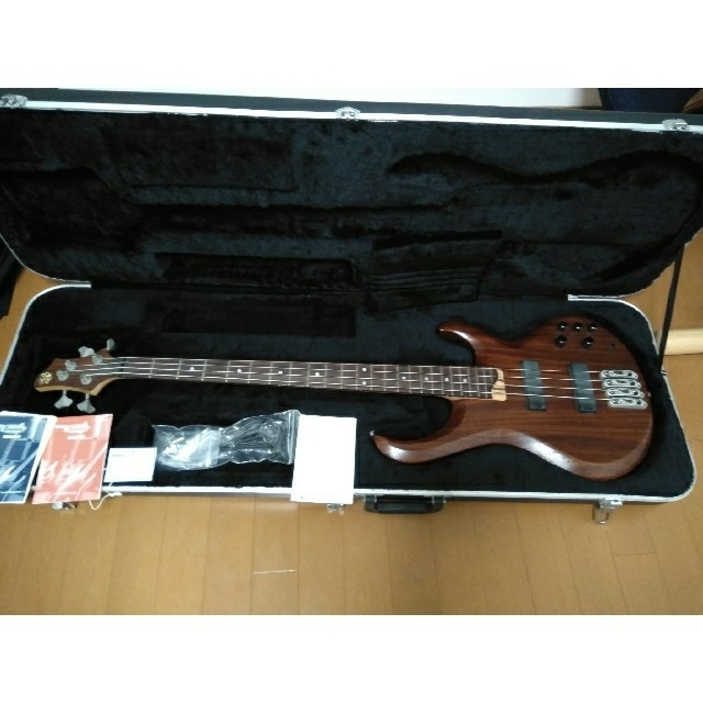 Ibanez BTB 510 　ベースです!