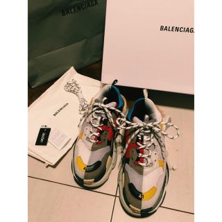 バレンシアガ(Balenciaga)の本物  バレンシアガ  トリプルS  バイカラー 阪急メンズ館購入  美品(スニーカー)