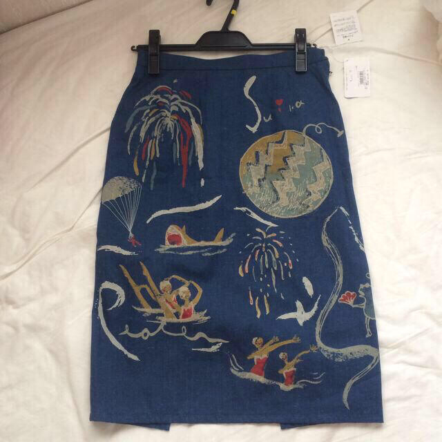TSUMORI CHISATO(ツモリチサト)のツモリチサト レディースのスカート(ひざ丈スカート)の商品写真