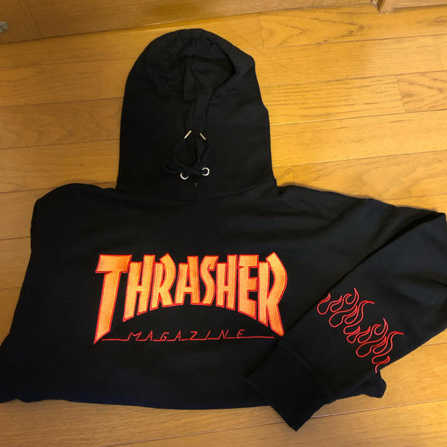 THRASHER(スラッシャー)のthrasher × jóuetie レディースのトップス(パーカー)の商品写真