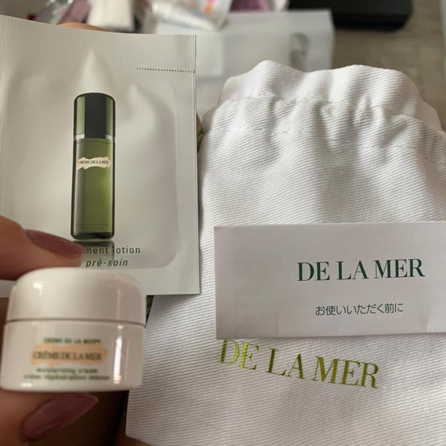 DE LA MER(ドゥラメール)のドゥ・ラ・メール モイスチャークリーム3.5ml コスメ/美容のスキンケア/基礎化粧品(フェイスクリーム)の商品写真