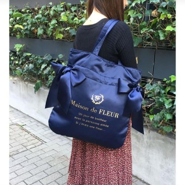 Maison de FLEUR - 美品☆ダブルリボントートバッグ♡ネイビーの通販 ...