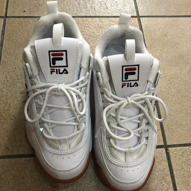 FILA DISRUPTOR 2 フィラ ディスラプター 2