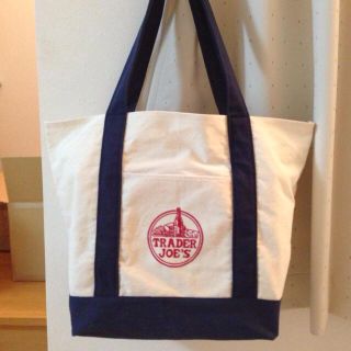 TRADER JOESショッピングバッグ(エコバッグ)