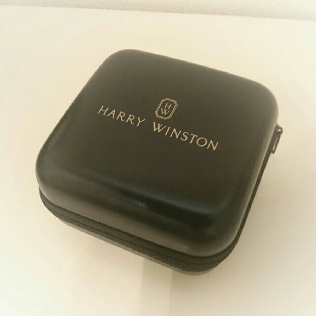 Harry Winston 時計ケース