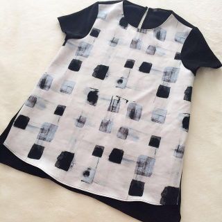 ザラ(ZARA)のZARA 今季プリントtops★送料込(カットソー(半袖/袖なし))