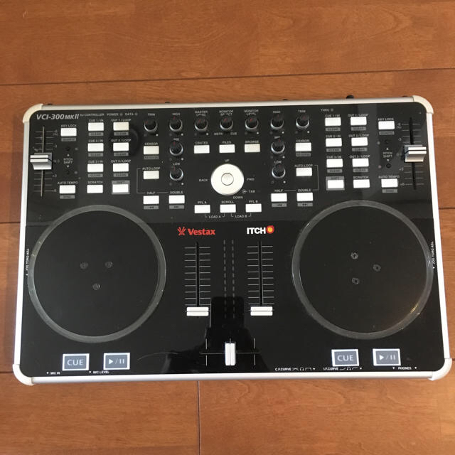 【Yman様専用】VESTAX VCI-300mkII DJコントローラー 楽器のDJ機器(DJコントローラー)の商品写真