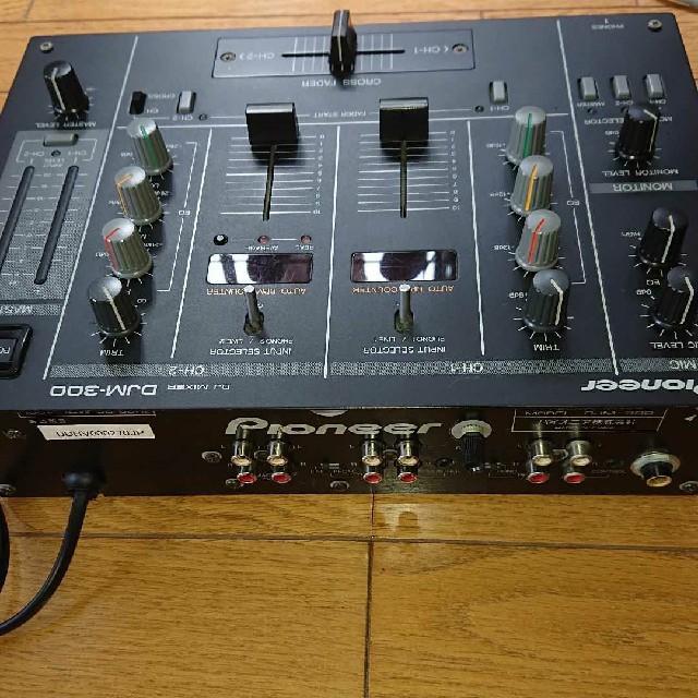 パイオニアdjm300 楽器のDJ機器(DJミキサー)の商品写真