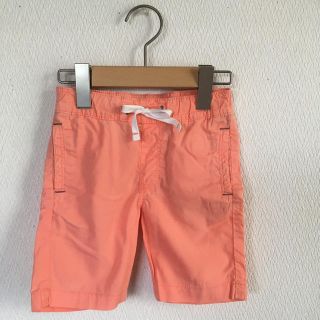 エイチアンドエム(H&M)の100 H&M オレンジ ショートパンツ(パンツ/スパッツ)