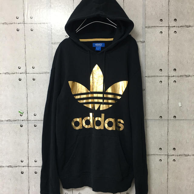 adidas(アディダス)の【大人気】アディダス adidas トレフォイルロゴ  パーカー メンズのトップス(パーカー)の商品写真