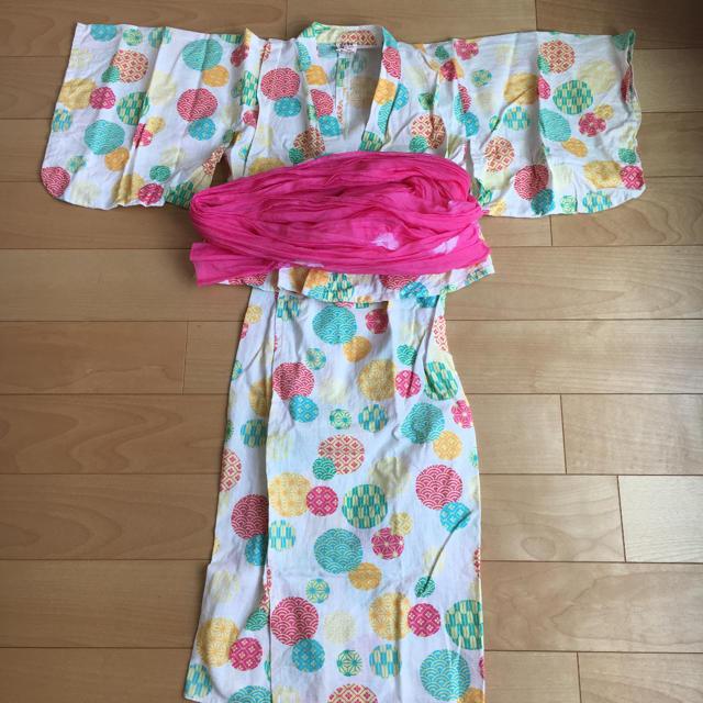 JUNK STORE(ジャンクストアー)のJUNK STORE 浴衣 サイズ110 キッズ/ベビー/マタニティのキッズ服女の子用(90cm~)(甚平/浴衣)の商品写真