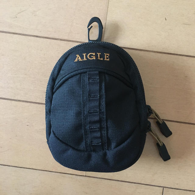 AIGLE(エーグル)のAIGLE ミニポーチ レディースのファッション小物(ポーチ)の商品写真