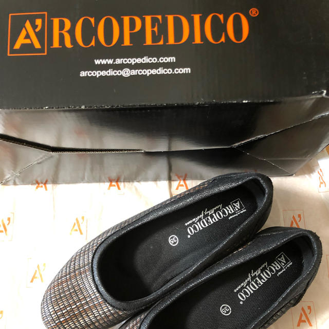 ARCOPEDICO(アルコペディコ)の◼️新品未使用◼️ARCOPEDICOの履きやすい靴◼️茶系 レディースの靴/シューズ(ハイヒール/パンプス)の商品写真