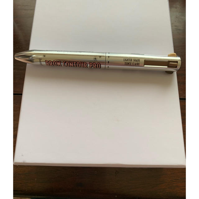 Benefit(ベネフィット)のベネフィット Benefit brow contor pro 日本未入荷 コスメ/美容のベースメイク/化粧品(アイブロウペンシル)の商品写真