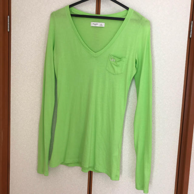 Gilly Hicks(ギリーヒックス)のmamaさん専用 GILLY HICKS 黄緑 長袖 レディースのトップス(Tシャツ(長袖/七分))の商品写真