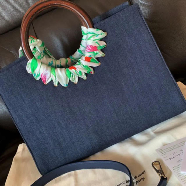 kate spade new york(ケイトスペードニューヨーク)の【極美品】ケイトスペードニューヨークバック❤️ ケイトスペードバック ショルダー レディースのバッグ(ハンドバッグ)の商品写真