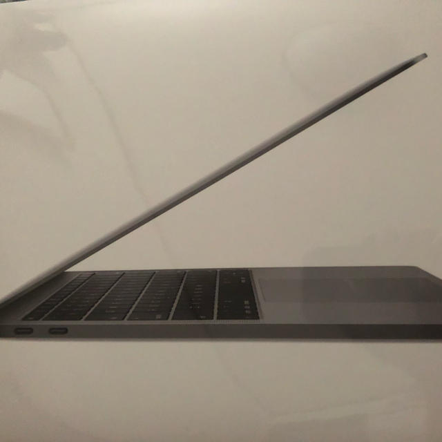 MacBookpro2018〈さらに値下げいたしました！〉