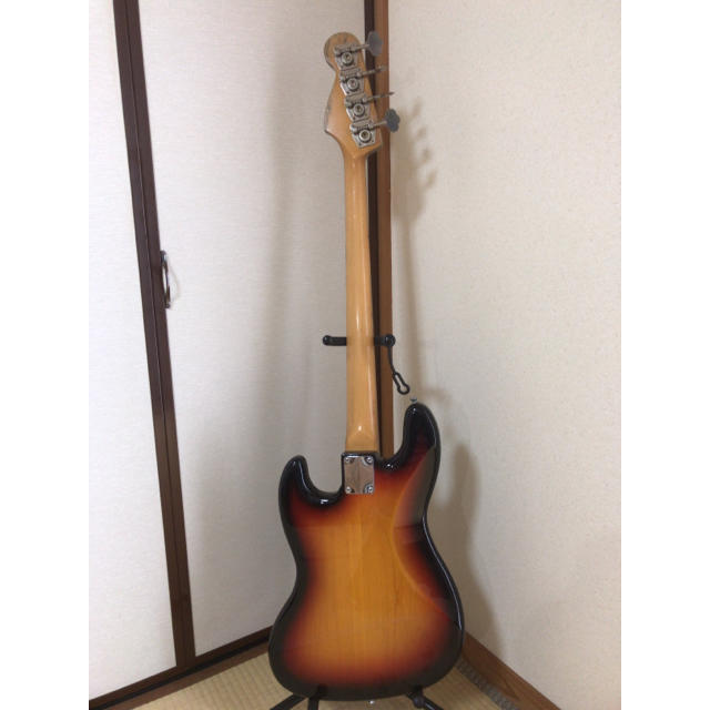 【送料込み‼️】 セイモアダンカン  ビンテージ感ある渋い ベースギター です！ 楽器のギター(エレキギター)の商品写真