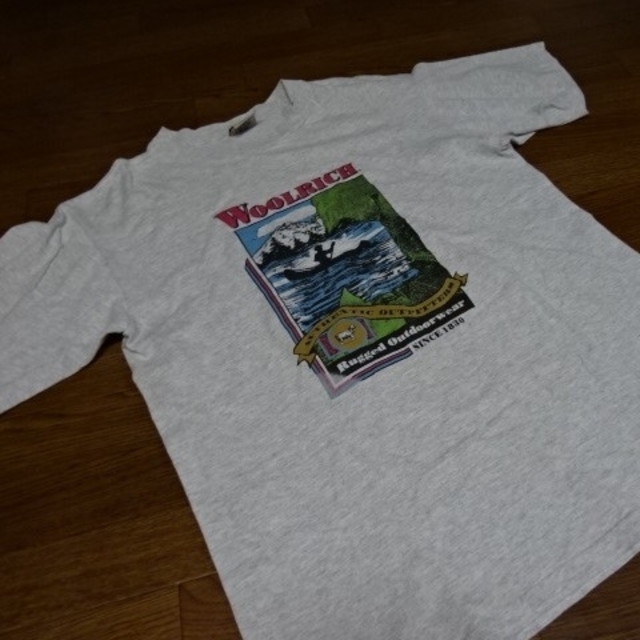 WOOLRICH(ウールリッチ)のtutu様専用【良好】USA製/ビンテージ！ウールリッチ　BIGロゴ　　Tシャツ メンズのトップス(Tシャツ/カットソー(半袖/袖なし))の商品写真