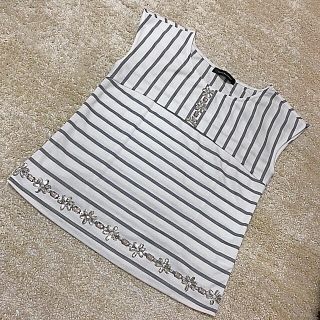 クイーンズコート(QUEENS COURT)の美品☆QUEENSCOURT☆グレーボーダーＴシャツ(Tシャツ(半袖/袖なし))