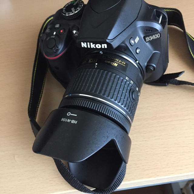 Nikon(ニコン)のニコン D3400 小型一眼レフカメラ スマホ/家電/カメラのカメラ(デジタル一眼)の商品写真