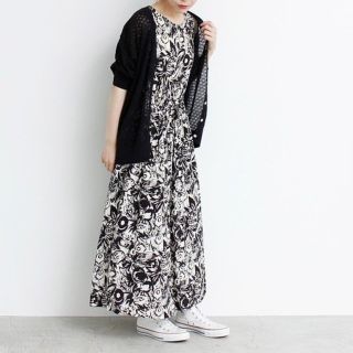 ドットアンドストライプスチャイルドウーマン(Dot&Stripes CHILDWOMAN)のレーヨンエットリゾートプリント ノースリマキシワンピース(ロングワンピース/マキシワンピース)